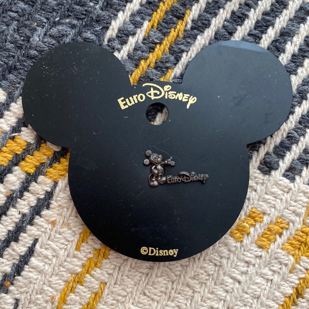 Euro Disney pewter pin vintage nwt Mickey Mouse